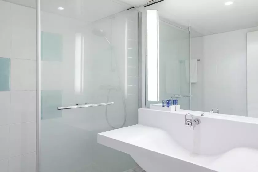 1fbc2f44-5ea4-4c1e-8483-d9dd7fd48000-7229