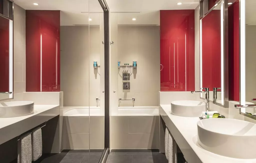 20181007-181557.2756