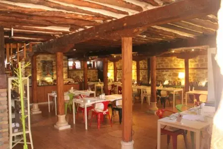 3-dininig-room-450x300