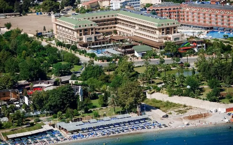 کریستال دلوکس