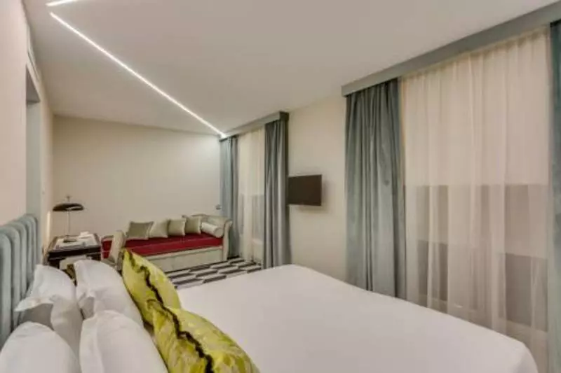 6b246018-c5d8-4222-afeb-06914b966aa5