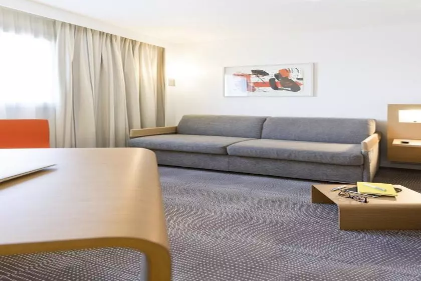 96b988a3-7060-4cc0-99cd-3e316322148a-6267