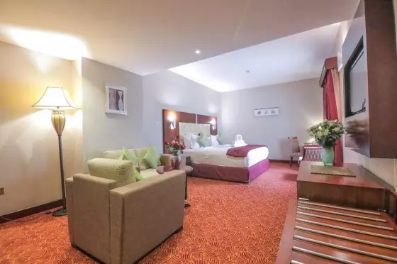 _1111111111111111111111_dubaifa_560