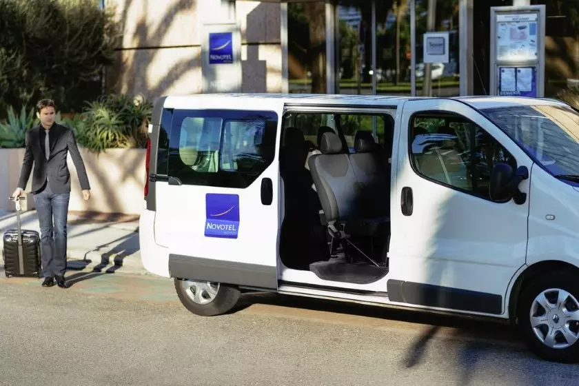 a0467a72-3fa3-4424-907d-e4b70ad1894c-1985