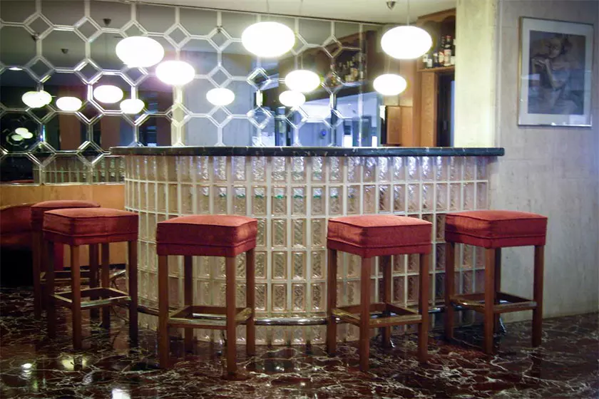 af4553f0-7825-48fa-97af-c69563546e06