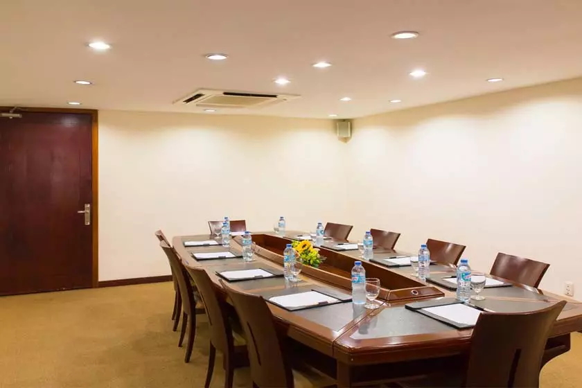 e6c21b67-a297-4e8c-985c-3a697ffd34ef