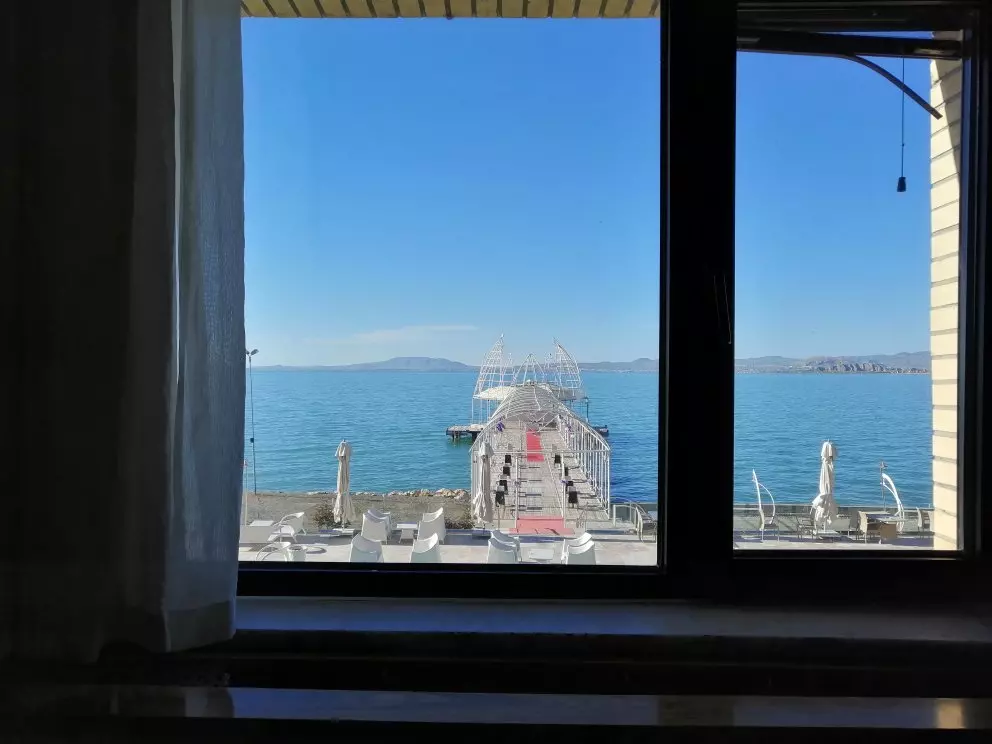 img-20190516-170012-largejpg